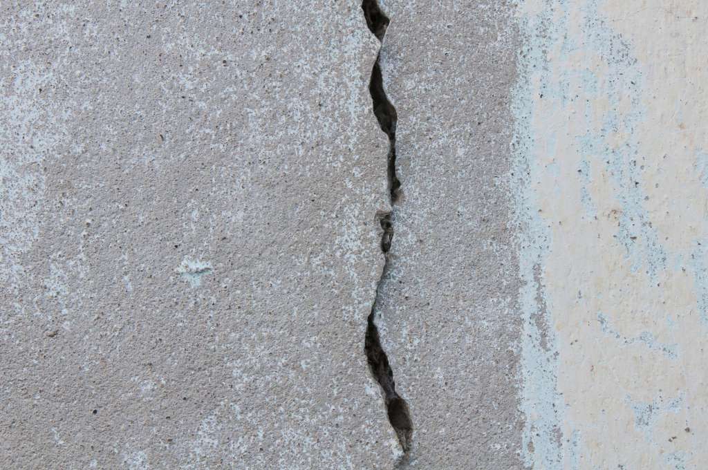 Foundation Crack Repair Chicago, IL Extreme Foundation Crack Repair